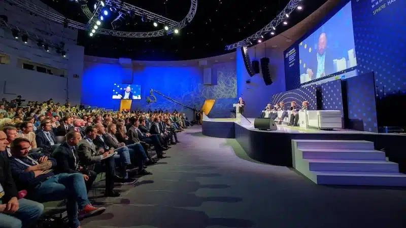 Organisation de convention d’entreprise - Aménagement de la scéne