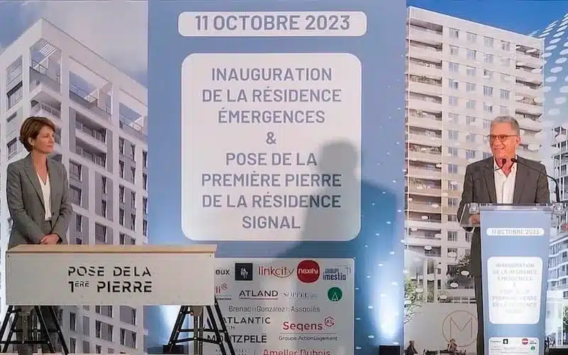 agence événementielle bordeaux - Pose de première Pierre avec discours des officiels sur scène